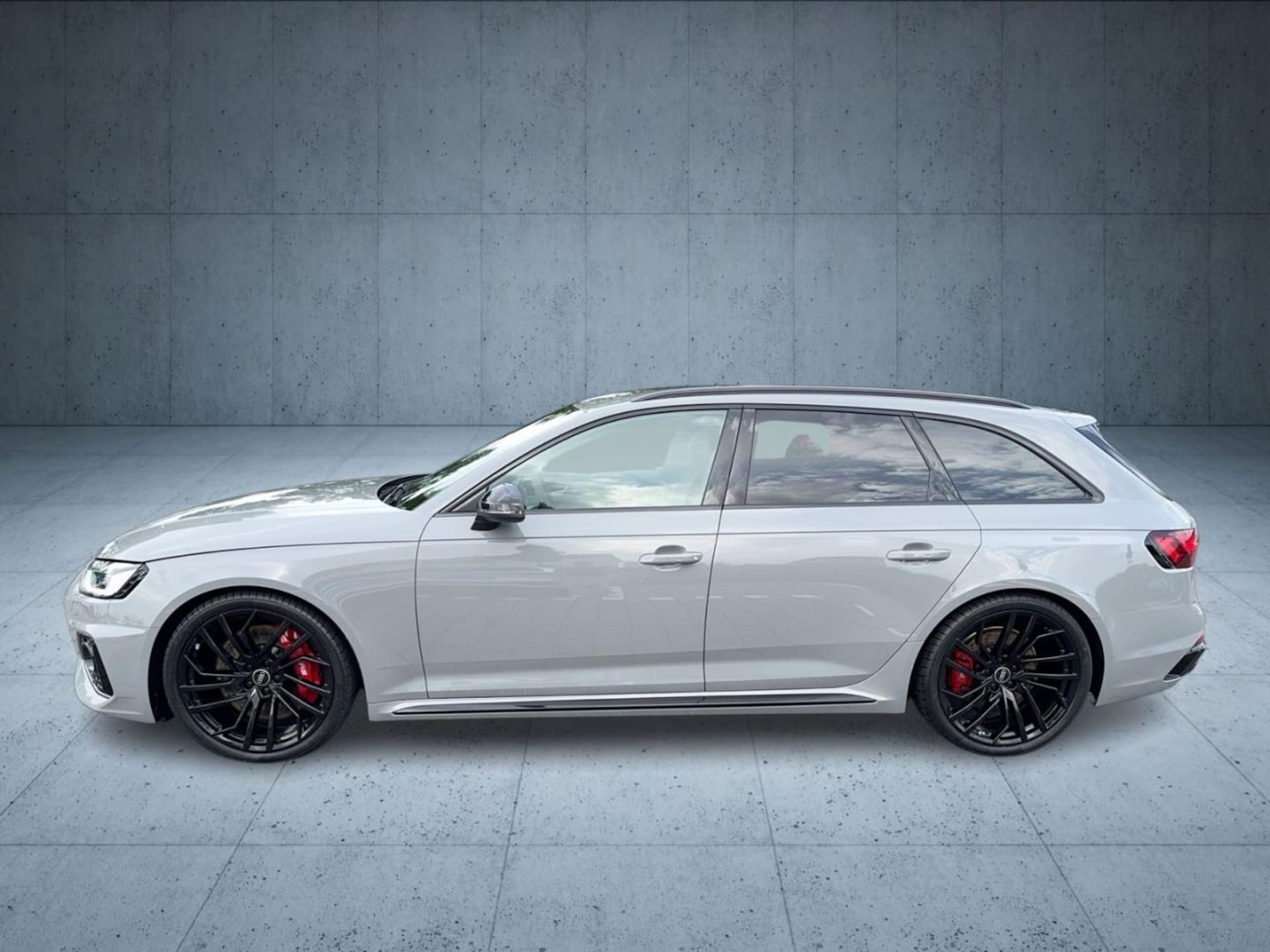 Audi RS 4 Avant