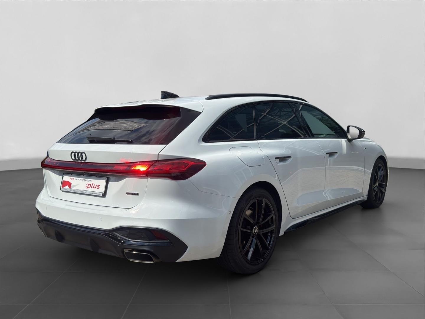 Bild über Audi A5 Avant TFSI quattro S tronic - für weitere Informationen kontaktieren Sie den Audi Partner