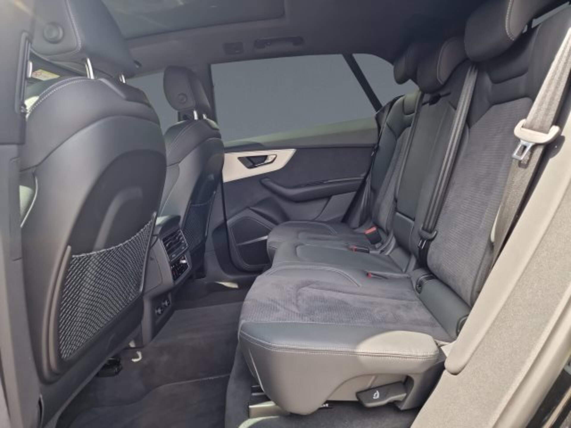 Audi Q8 SUV