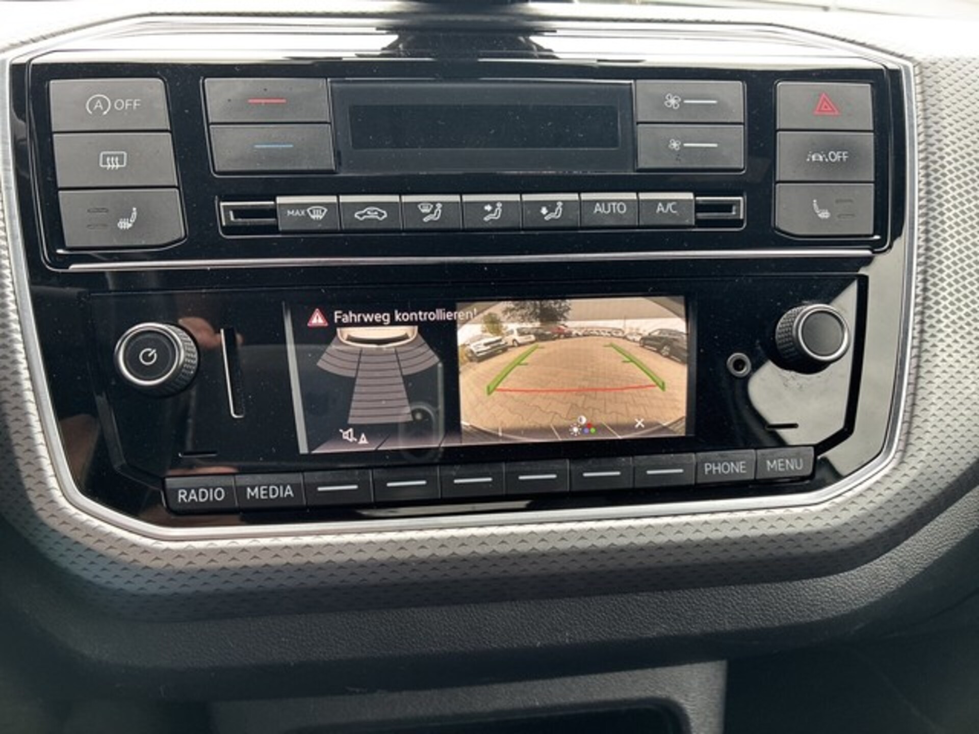 Volkswagen up! ACTIVE