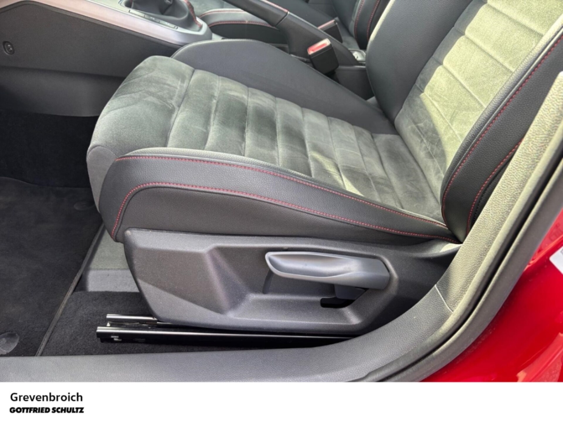 SEAT Arona FR
