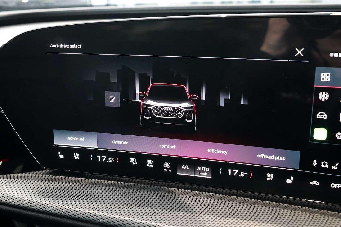Image about Audi Q5 Sportback TFSI quattro 200 kW sport