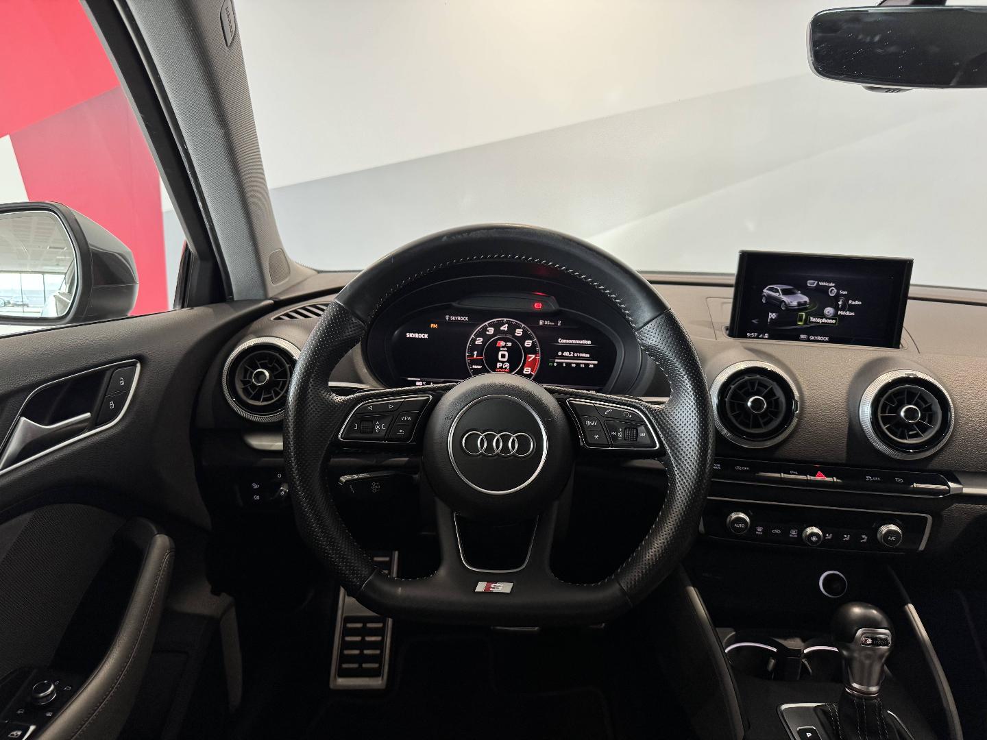 Image about Audi S3 Sportback S3 Sportback 2.0 TFSI quattro 228 kW (310 ch) S tronic