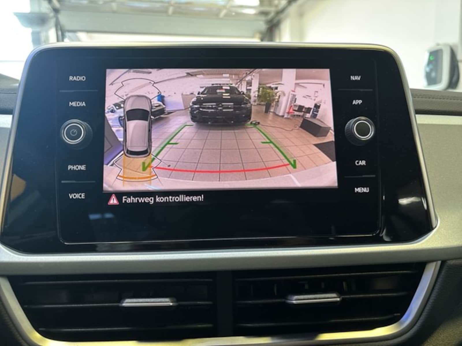 Volkswagen T-Roc – Bild 12