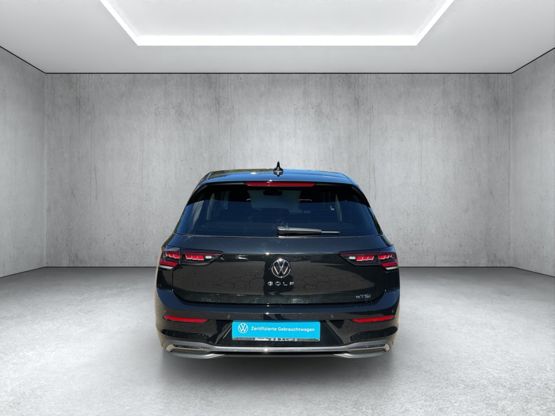 Volkswagen Golf Life