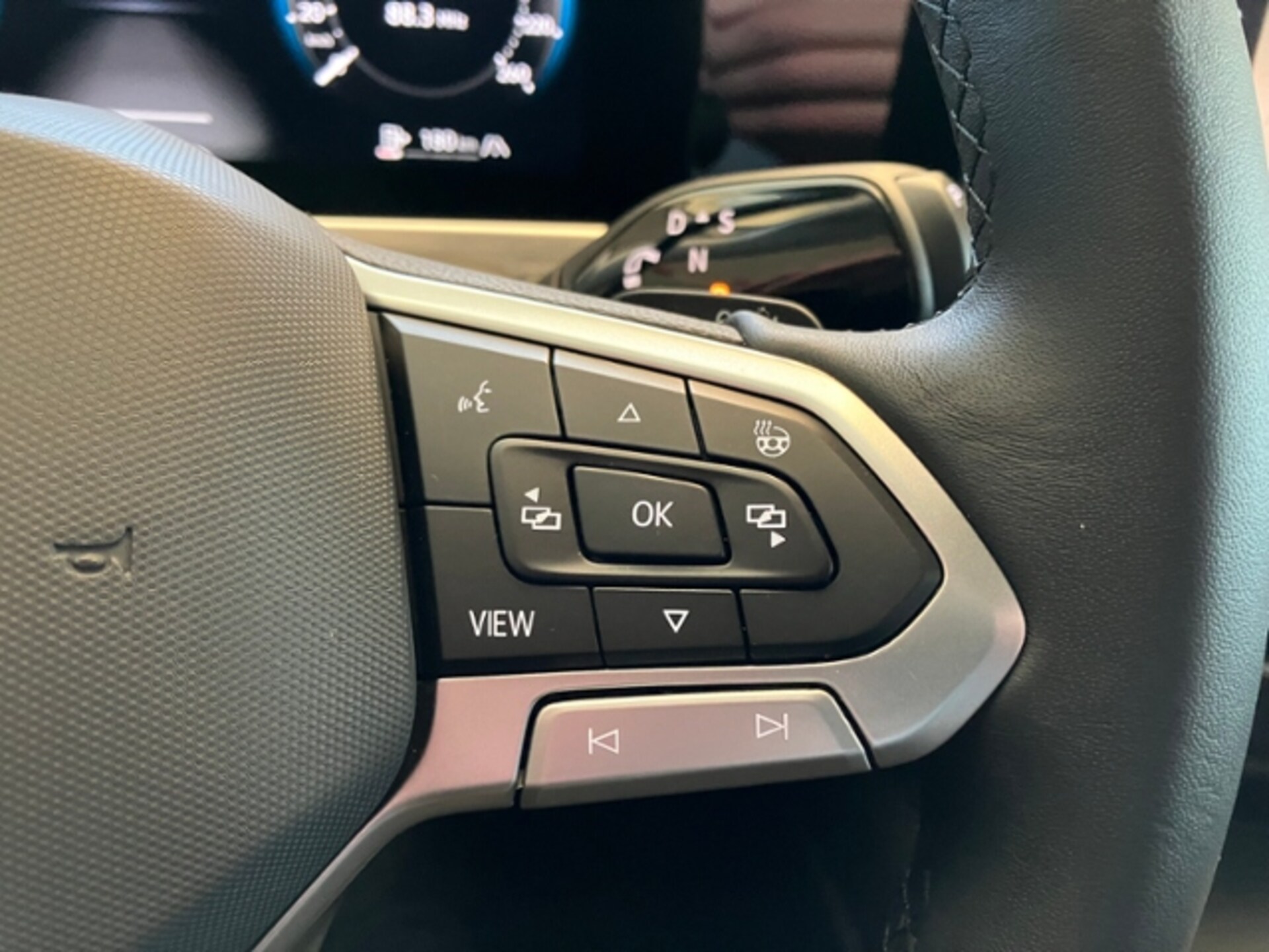 Volkswagen Passat Elegance