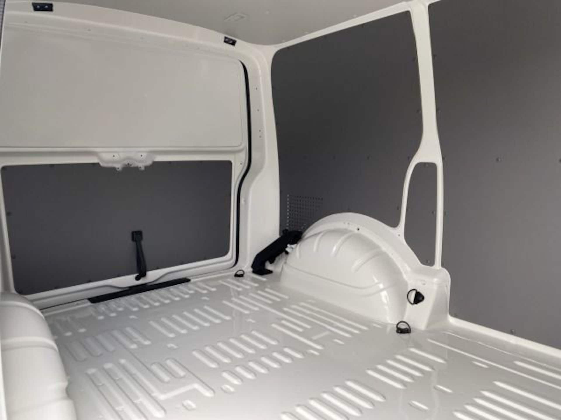 Volkswagen T6.1 Transporter Kasten kurzer Radstand