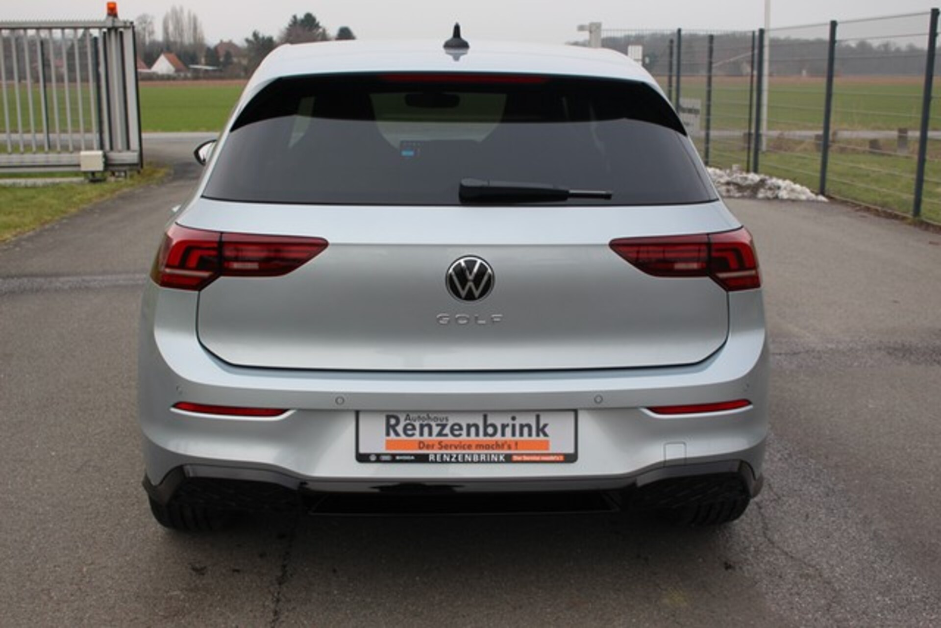 Volkswagen Golf R-Line
