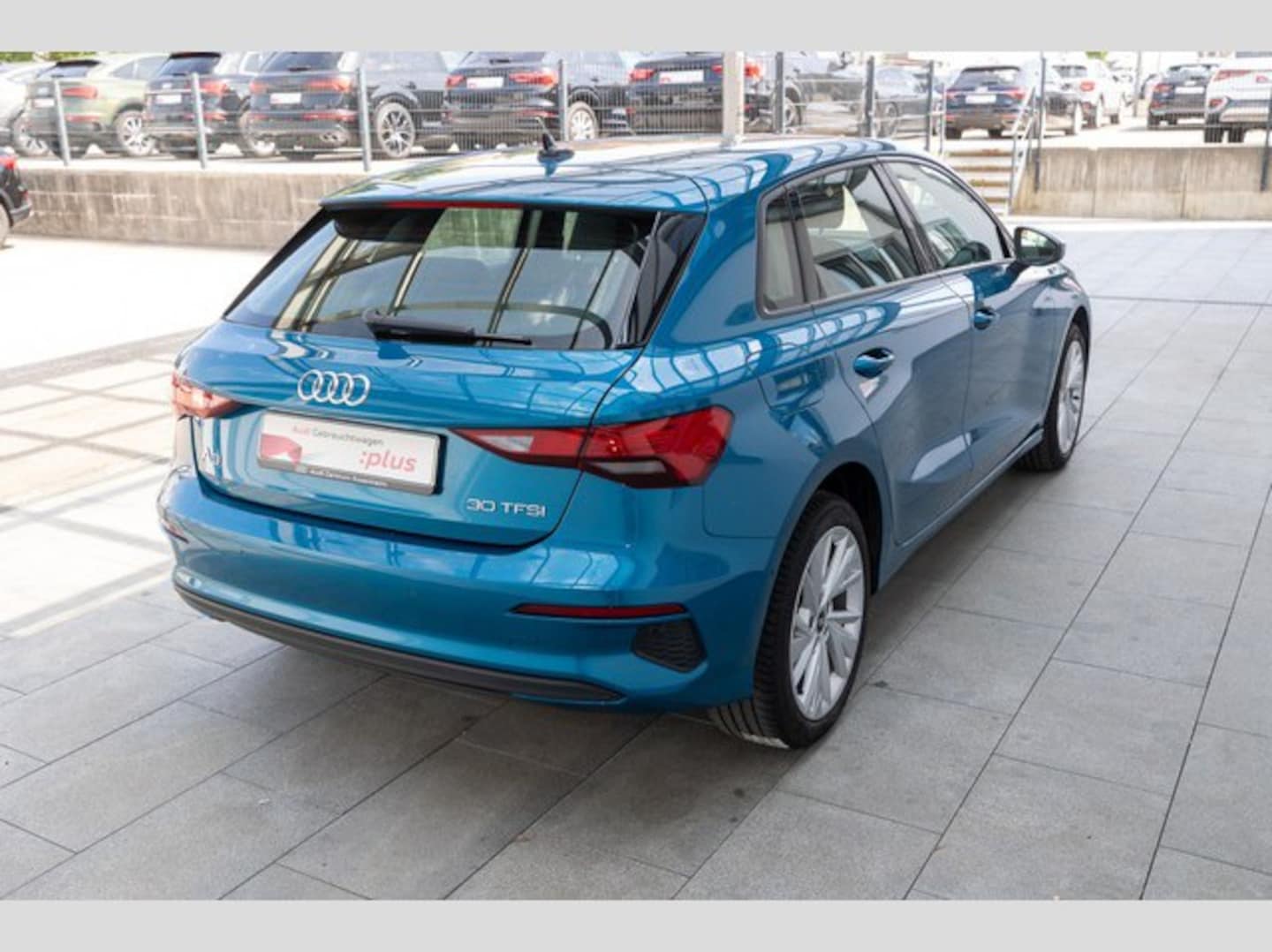 Bild über Audi A3 Sportback 30 TFSI S tronic - für weitere Informationen kontaktieren Sie den Audi Partner