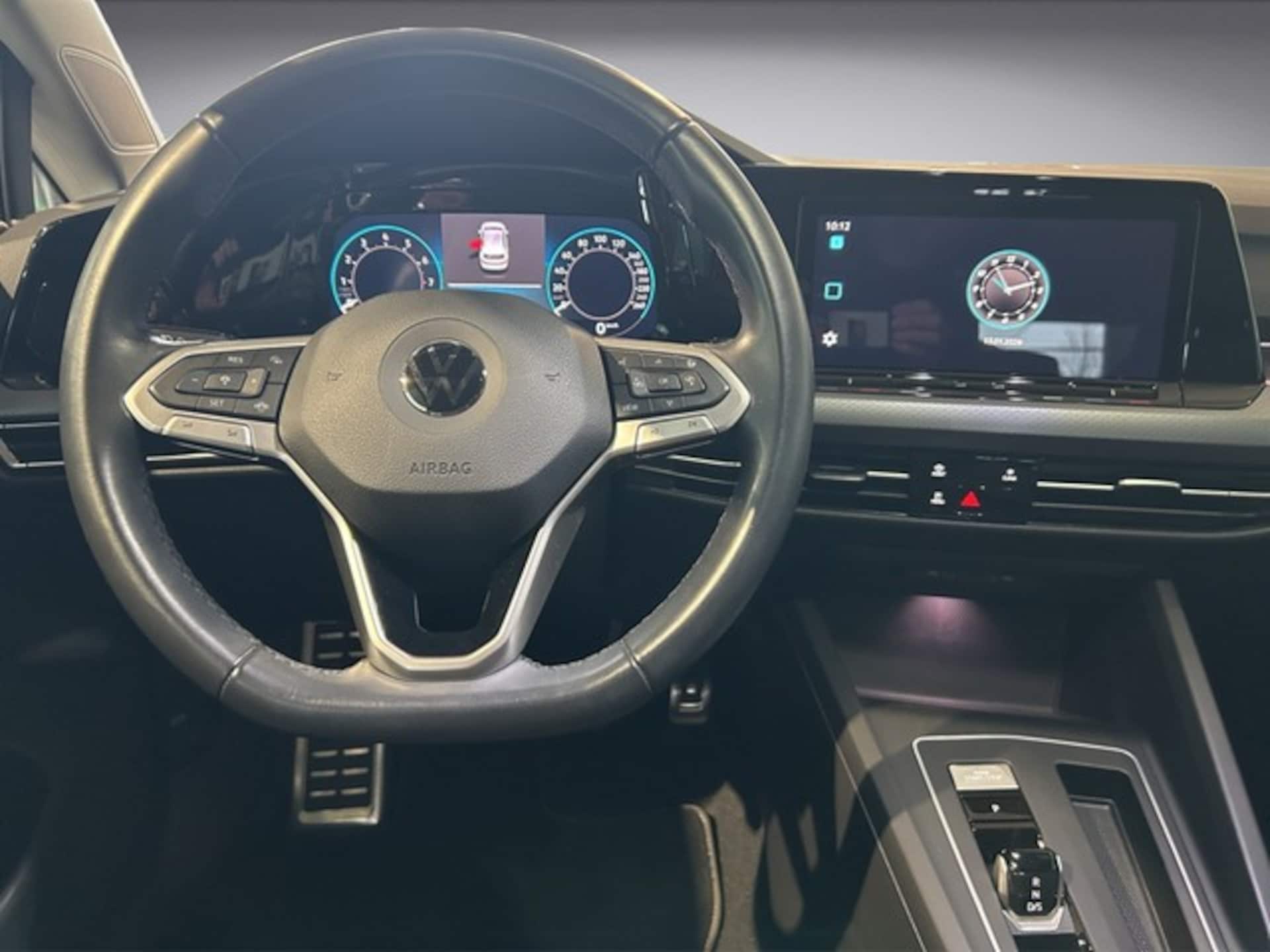 Volkswagen Golf Active