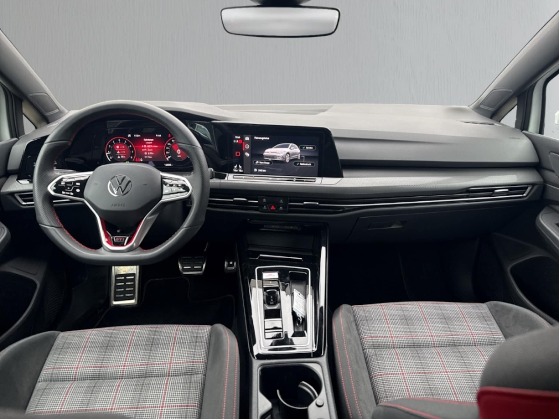 Volkswagen Golf GTI