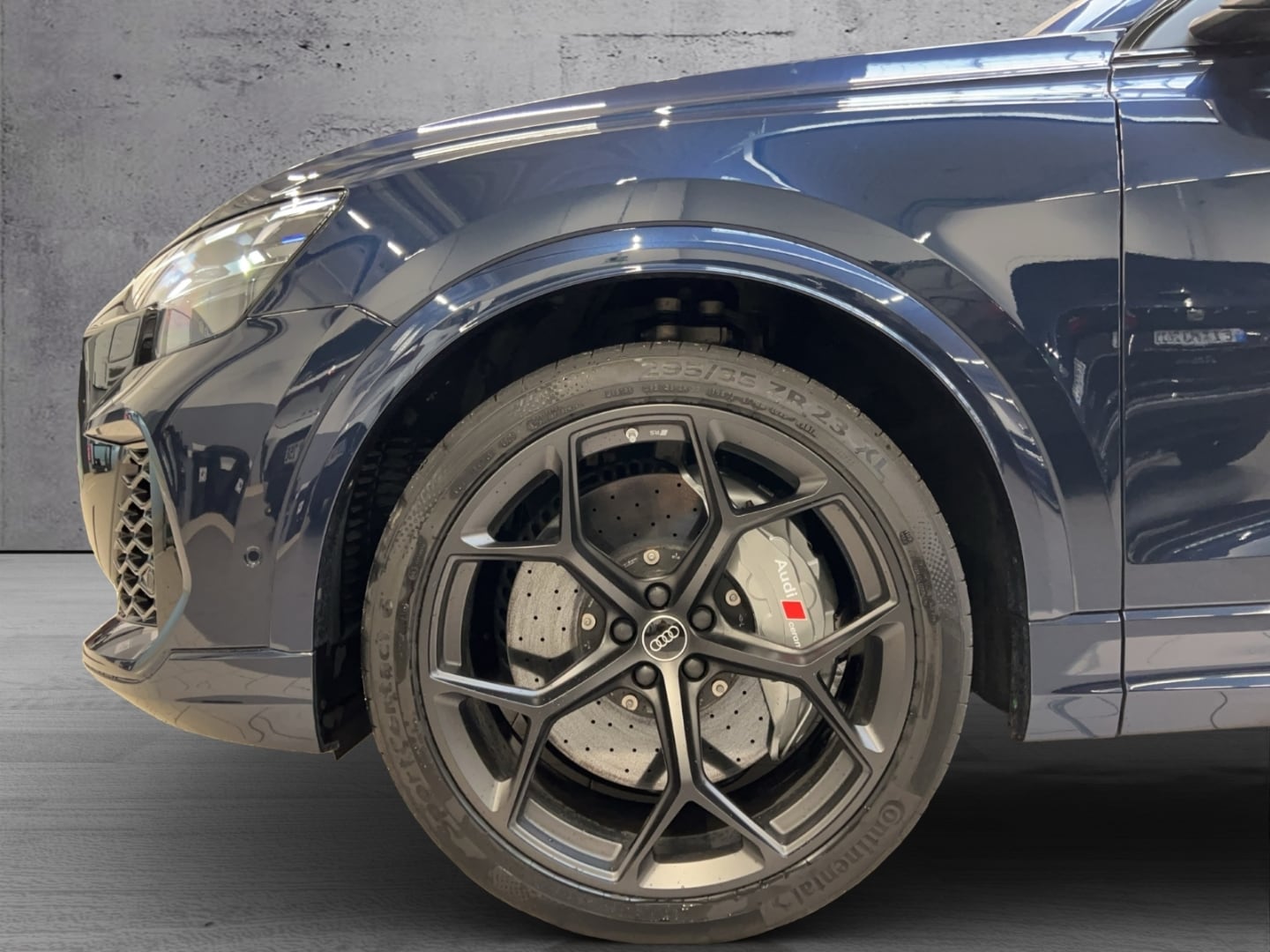 Bild über Audi RS Q8 SUV TFSI quattro 471 kW tiptronic - für weitere Informationen kontaktieren Sie den Audi Partner