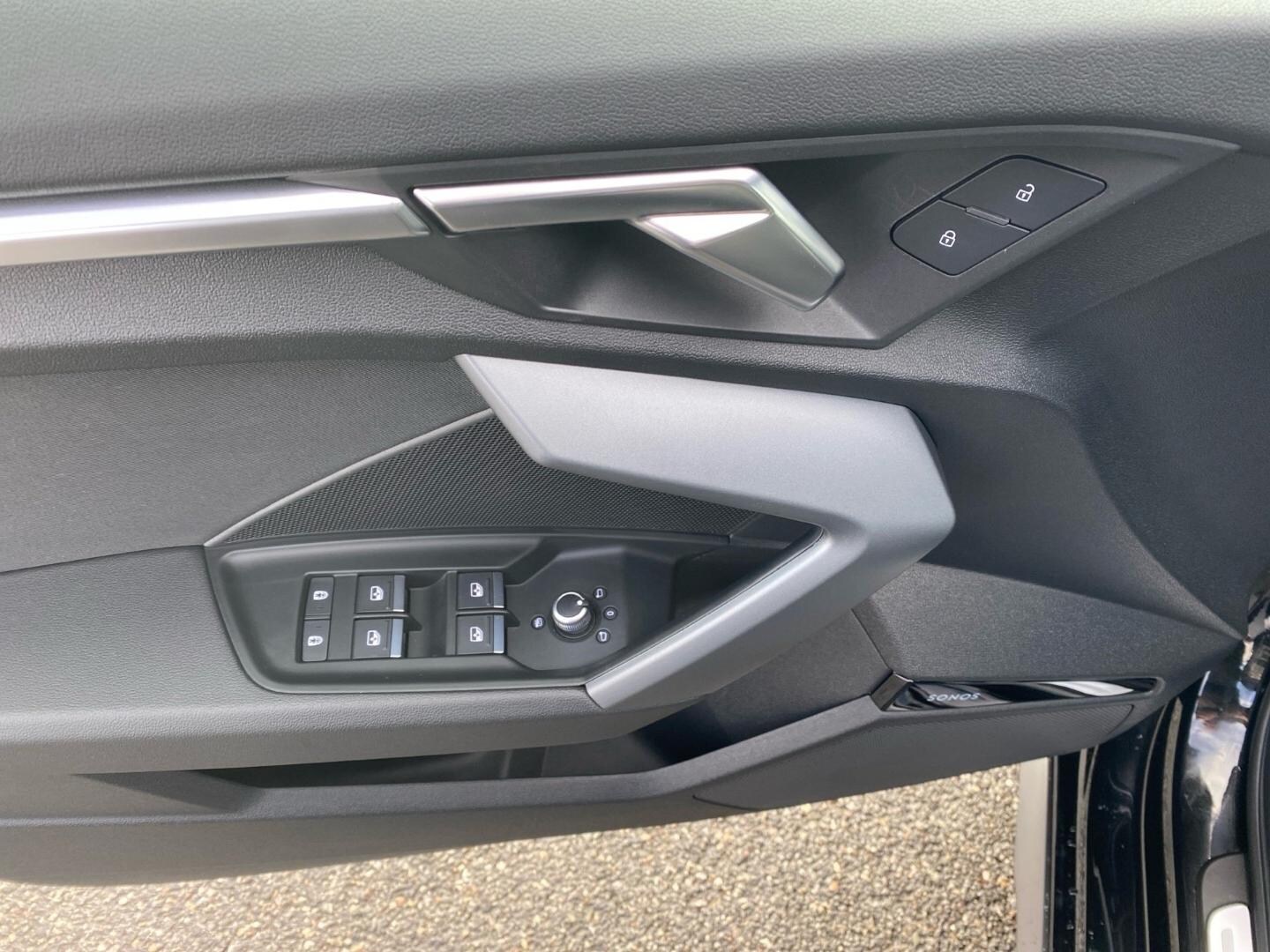 Bild über Audi A3 Sportback TFSI 110 kW S tronic - für weitere Informationen kontaktieren Sie den Audi Partner