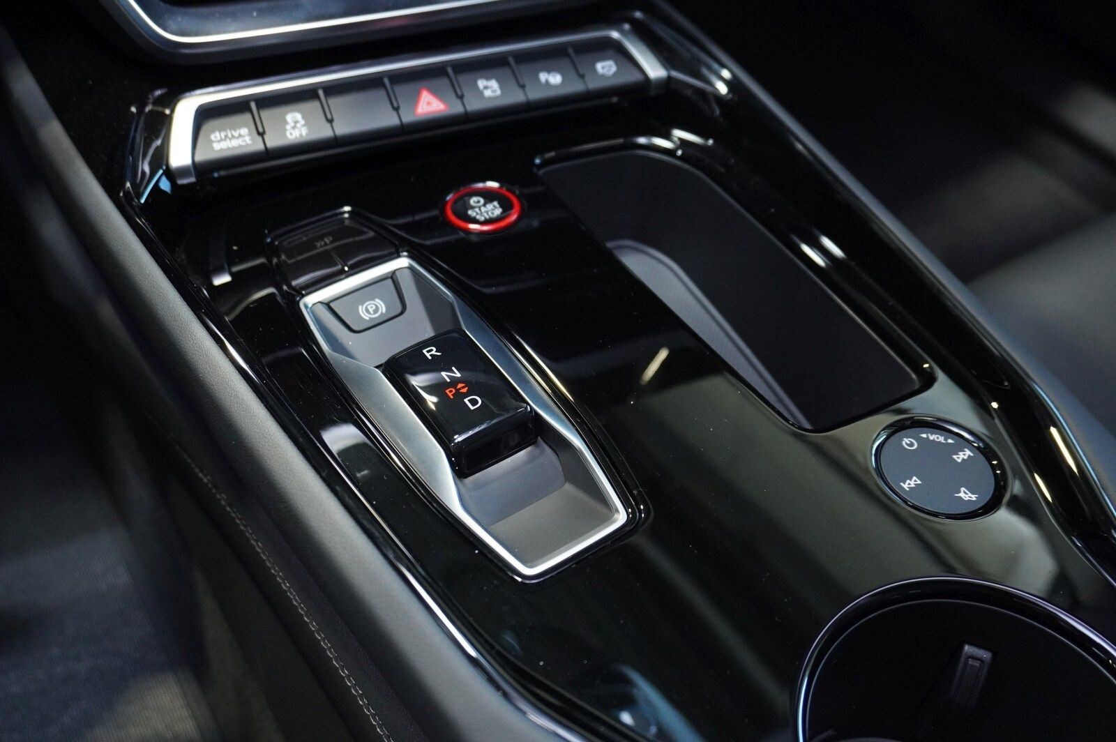 Image about Audi e-tron GT e-tron quattro