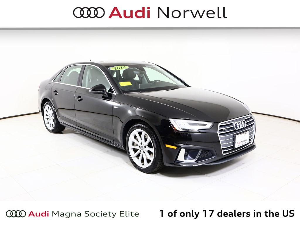 2019 Audi A4 2.0T quattro S tronic Premium Plus's photo