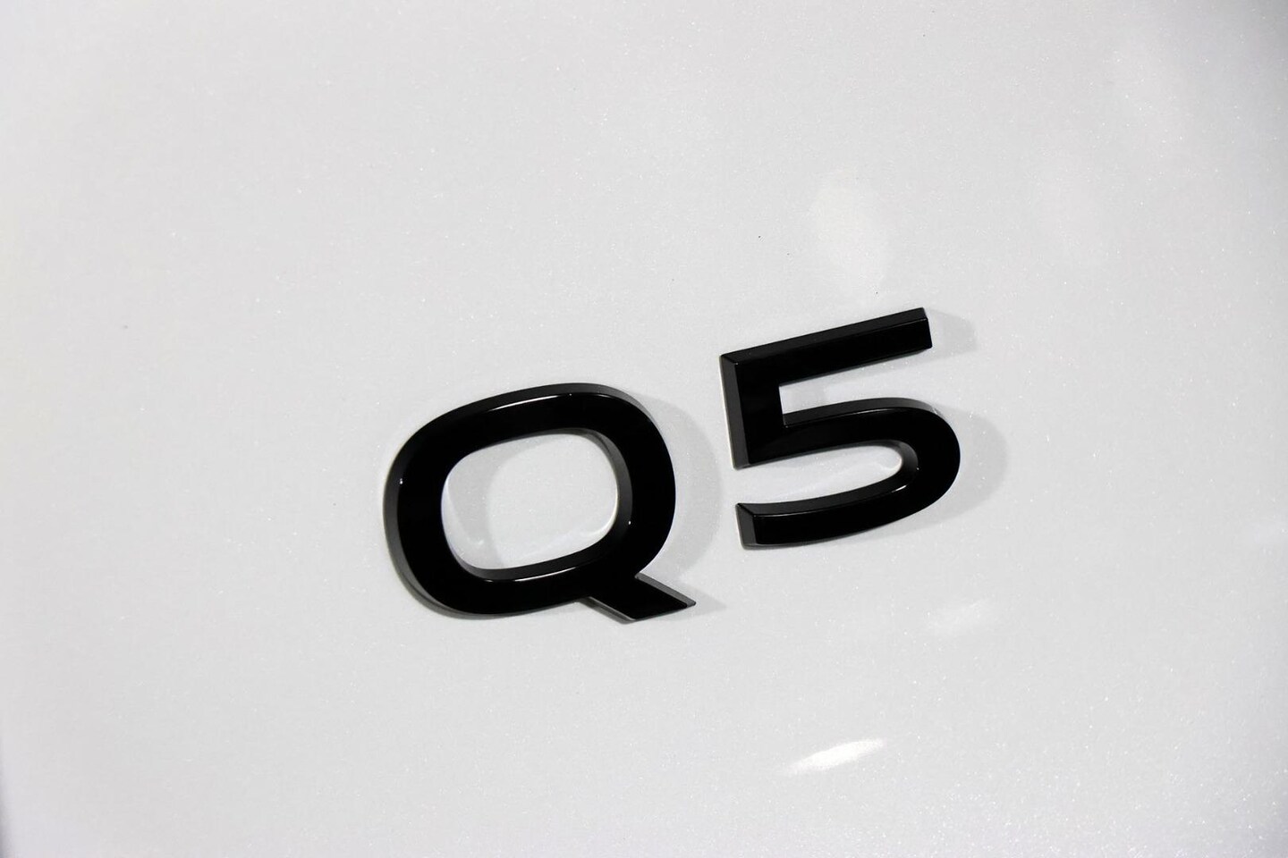 Image about Audi Q5 SUV TFSI quattro 200 kW sport