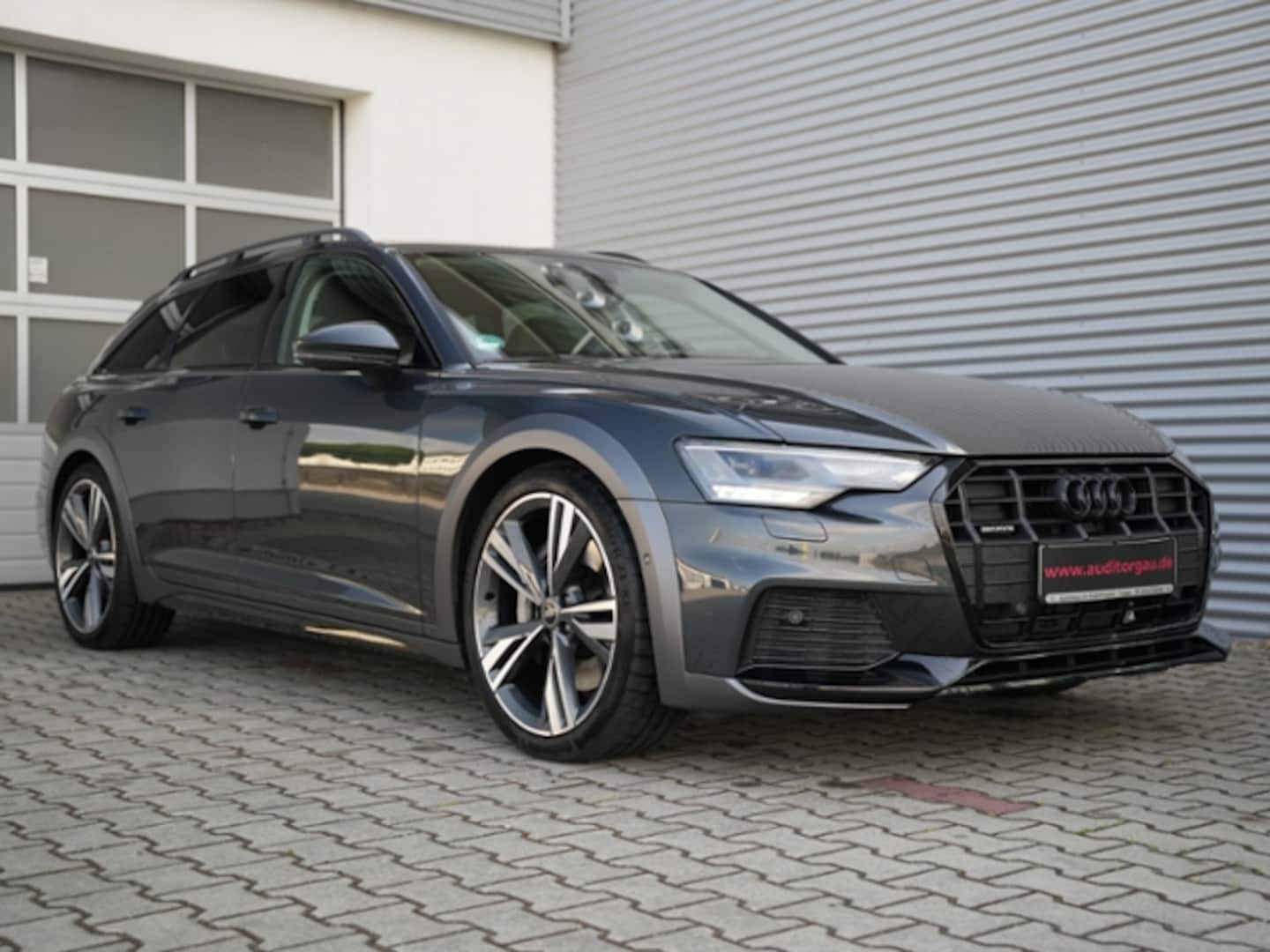 Bild über Audi A6 allroad quattro 55 TDI quattro tiptronic - für weitere Informationen kontaktieren Sie den Audi Partner