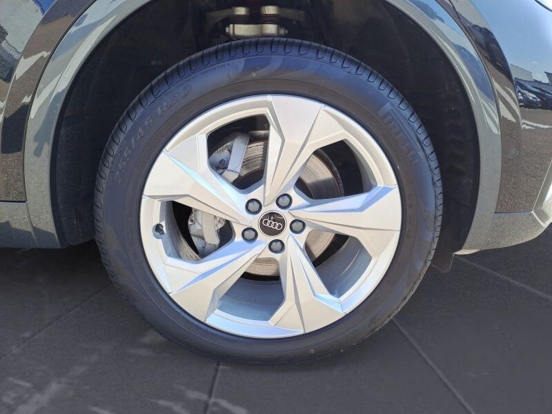 Image about Audi Q5 Sportback 45 TFSI quattro S tronic