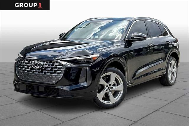 2025 Audi New Q5 Premium Plus's photo