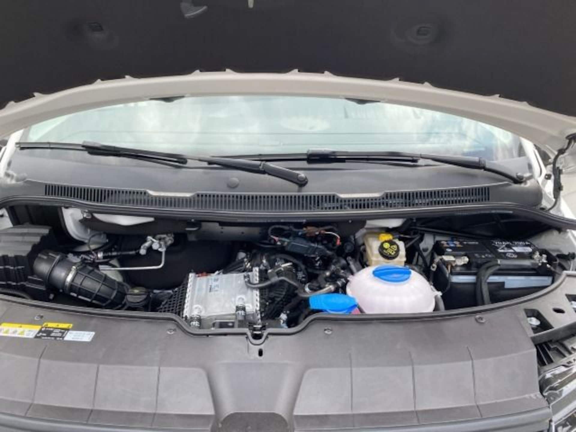 Volkswagen T6.1 Transporter Kasten kurzer Radstand