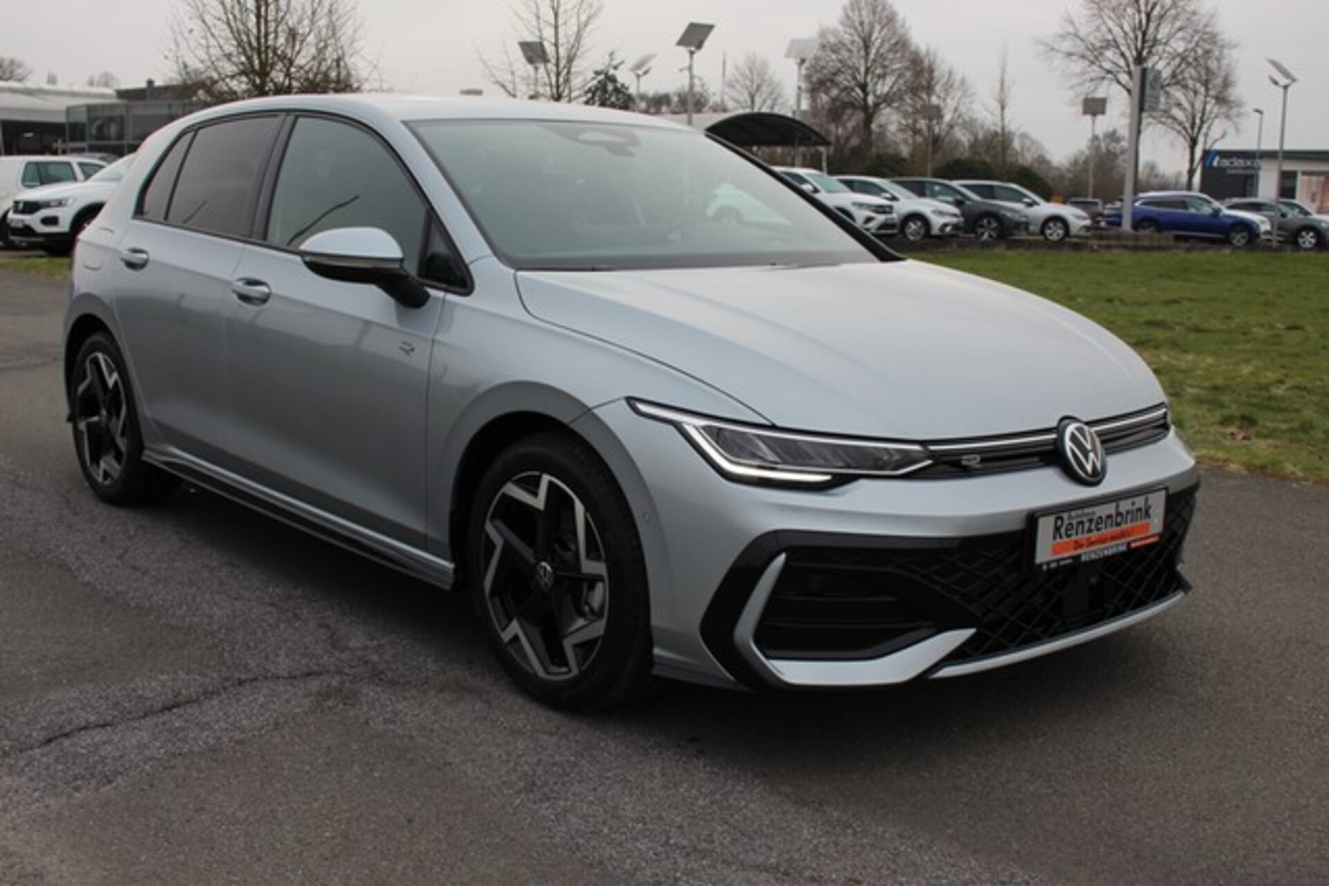 Volkswagen Golf R-Line