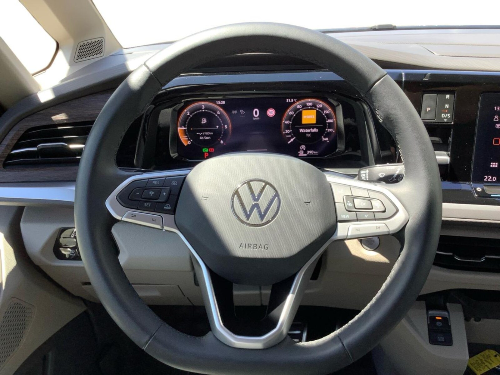 Volkswagen Multivan – Bild 12