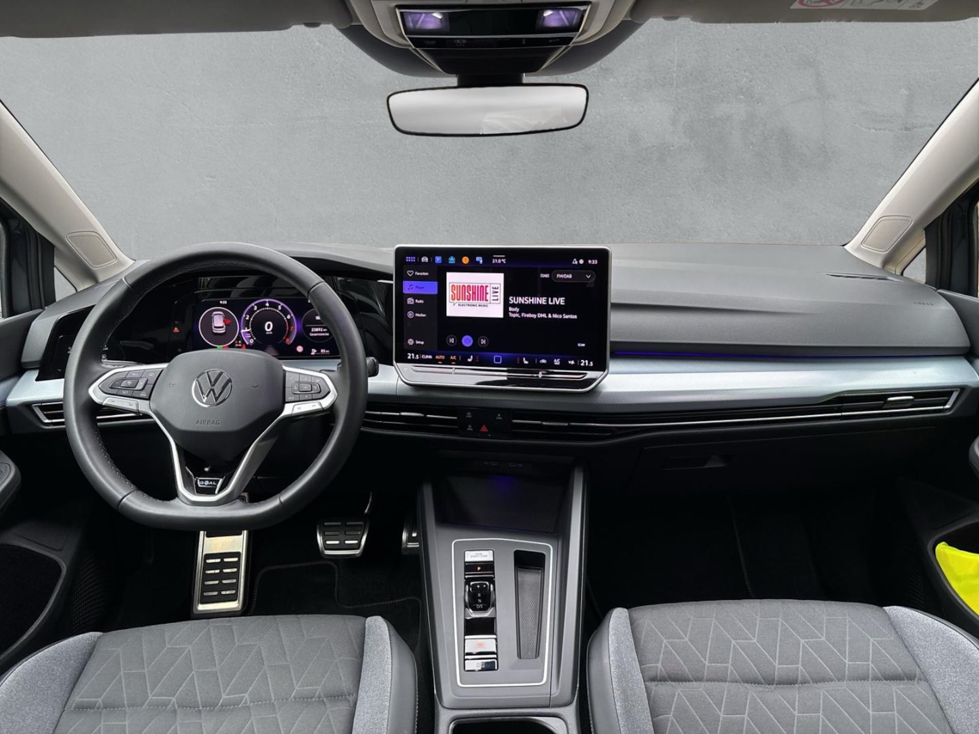 Volkswagen Golf Life