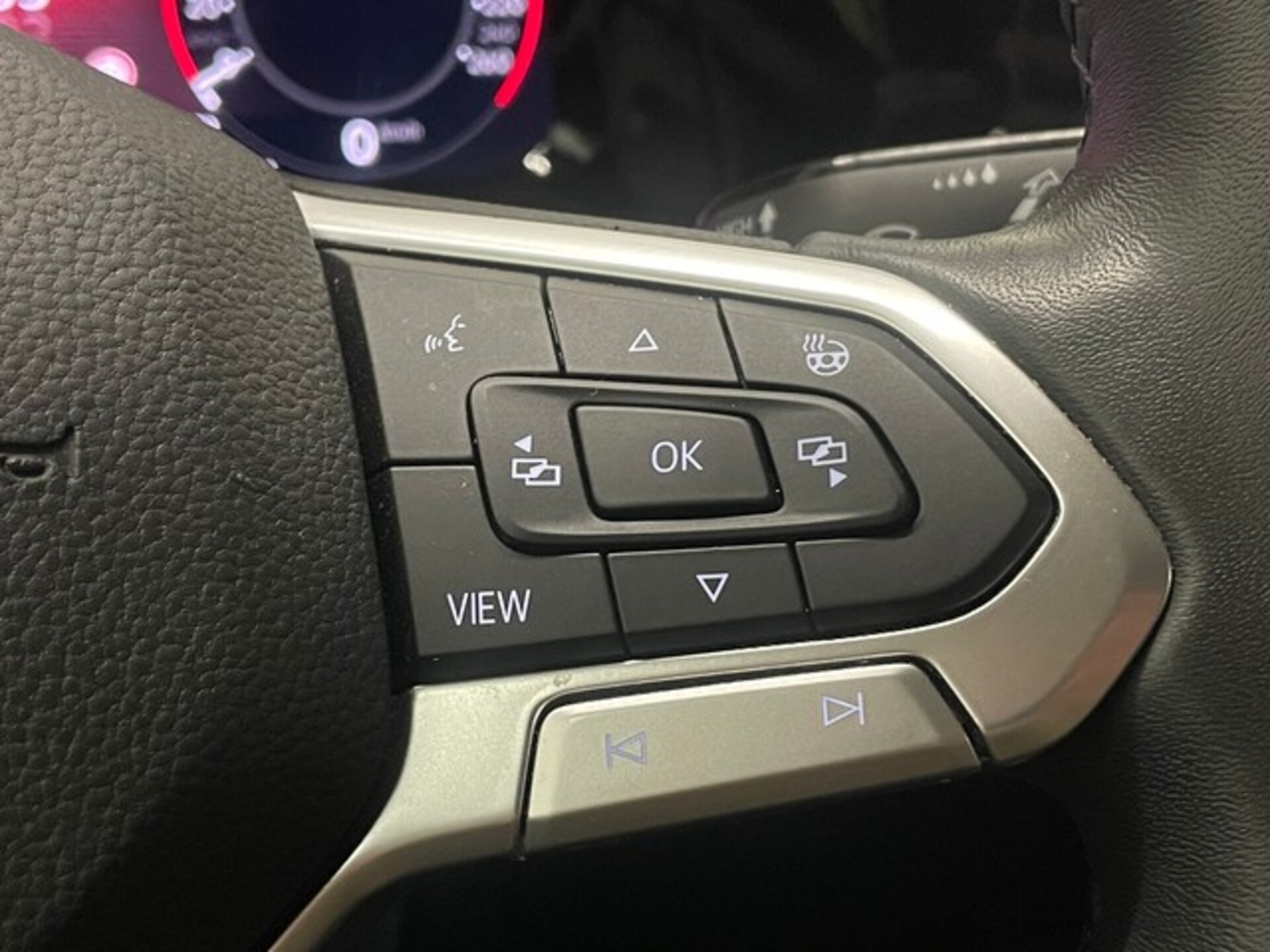 Volkswagen Golf Active