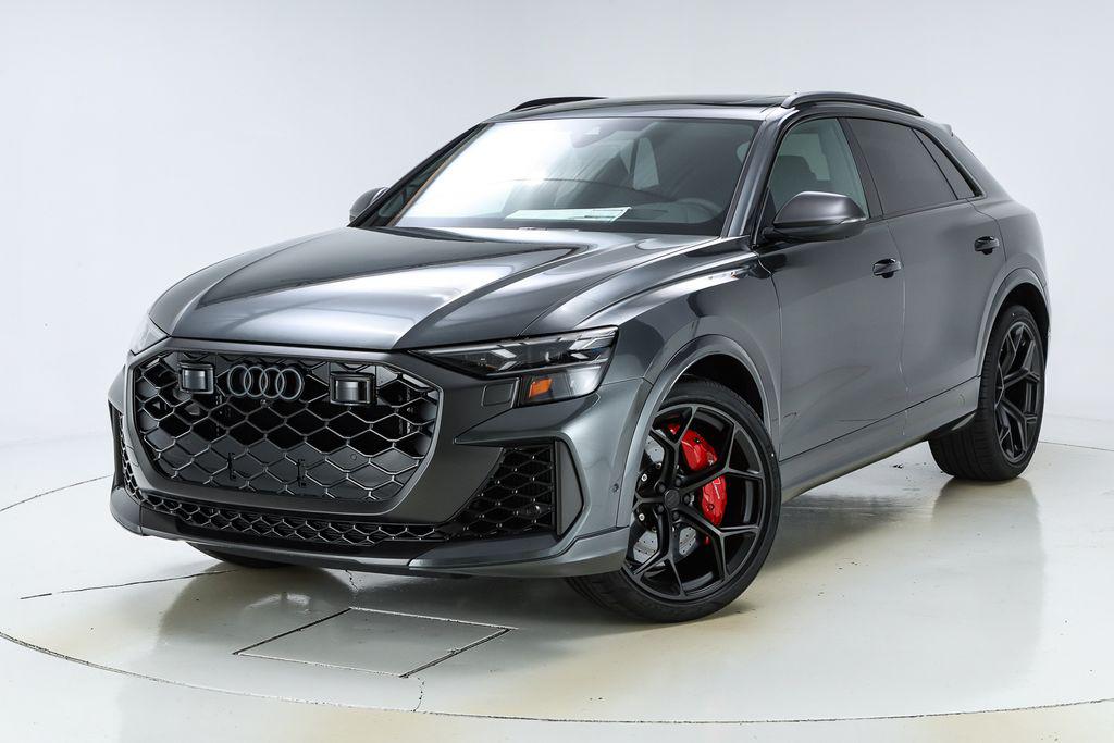 2026 Audi RS Q8 -'s photo