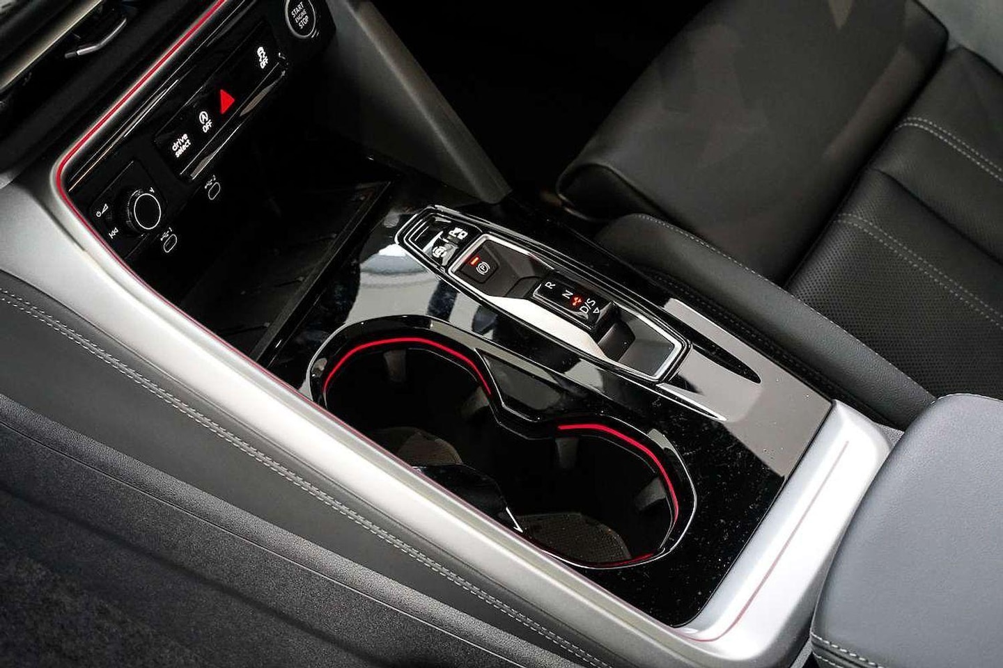 Image about Audi Q5 Sportback TFSI quattro 200 kW sport
