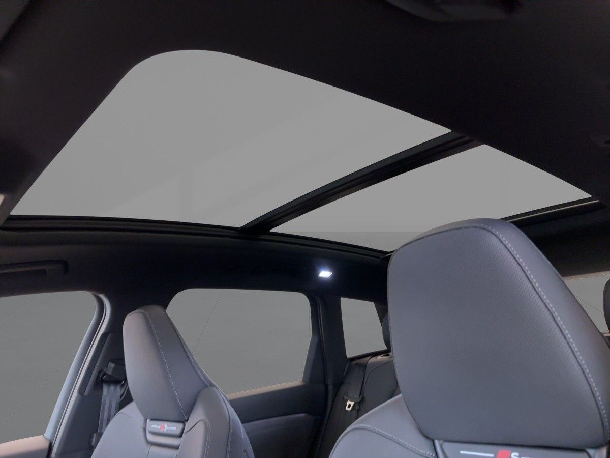 Image about Audi Q6 SUV e-tron e-tron quattro
