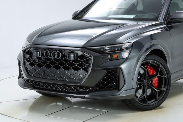 2026 Audi RS Q8 SUV performance