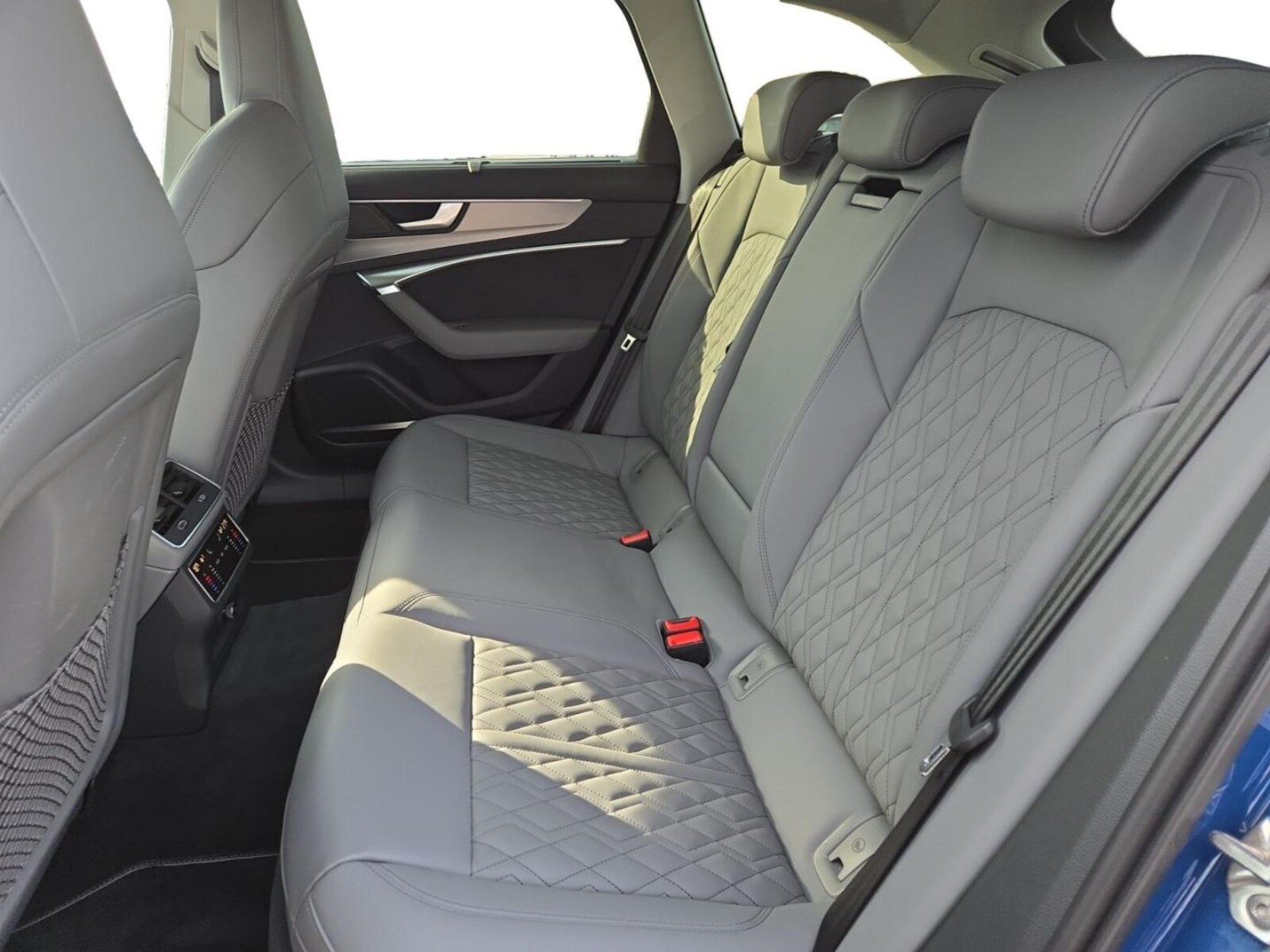 Audi S6 Avant – Bild 10