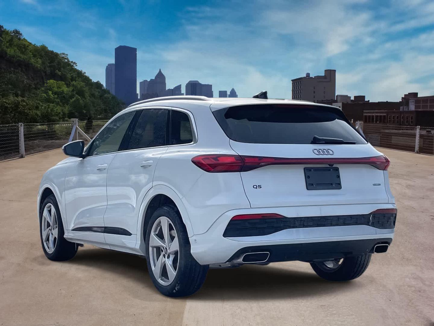 2025 Audi Q5 Prestige - Photo 5