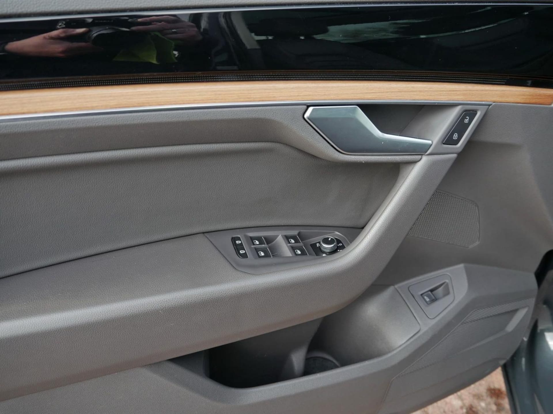 Volkswagen Touareg Basis-Modell