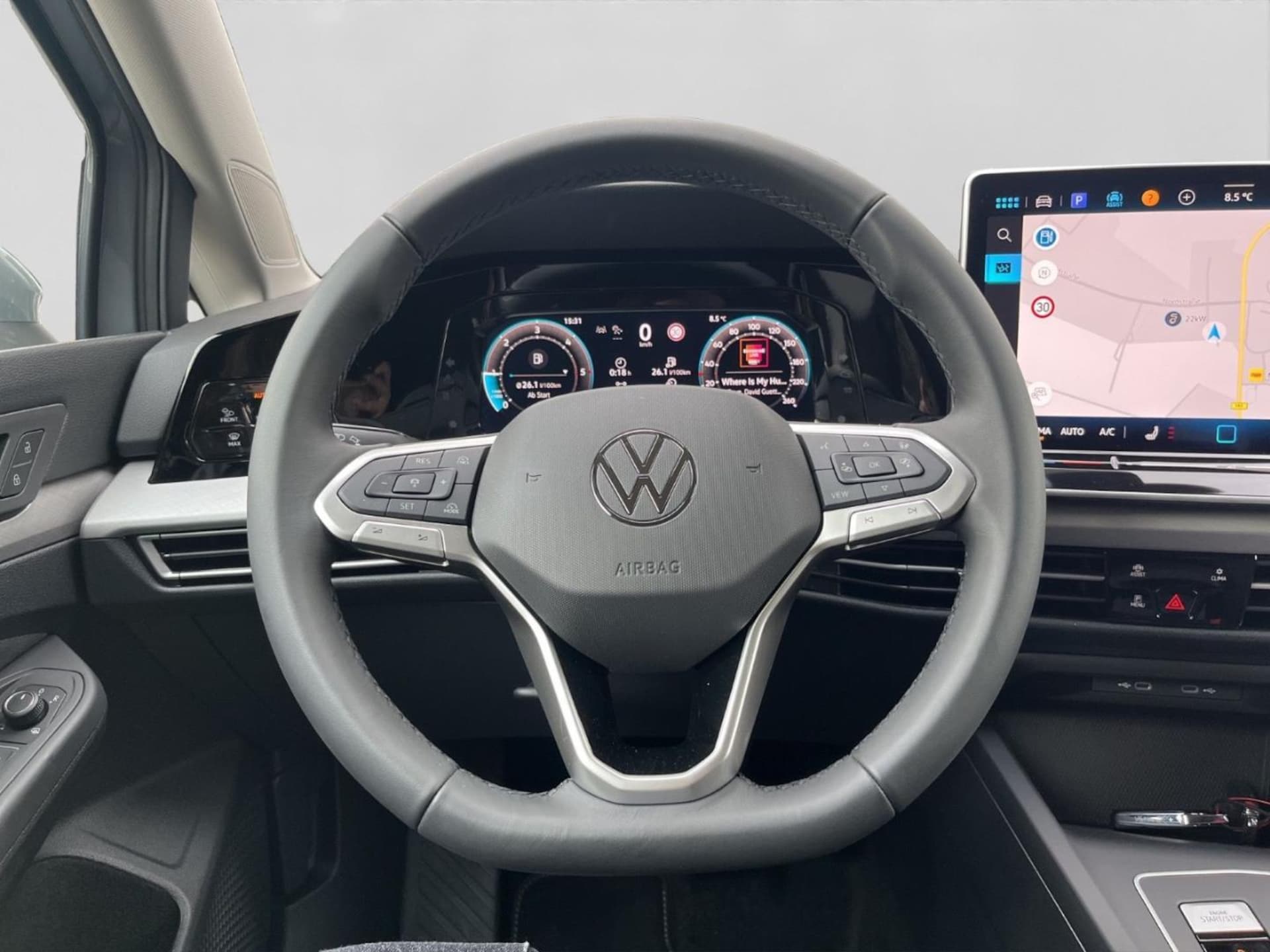 Volkswagen Golf Life
