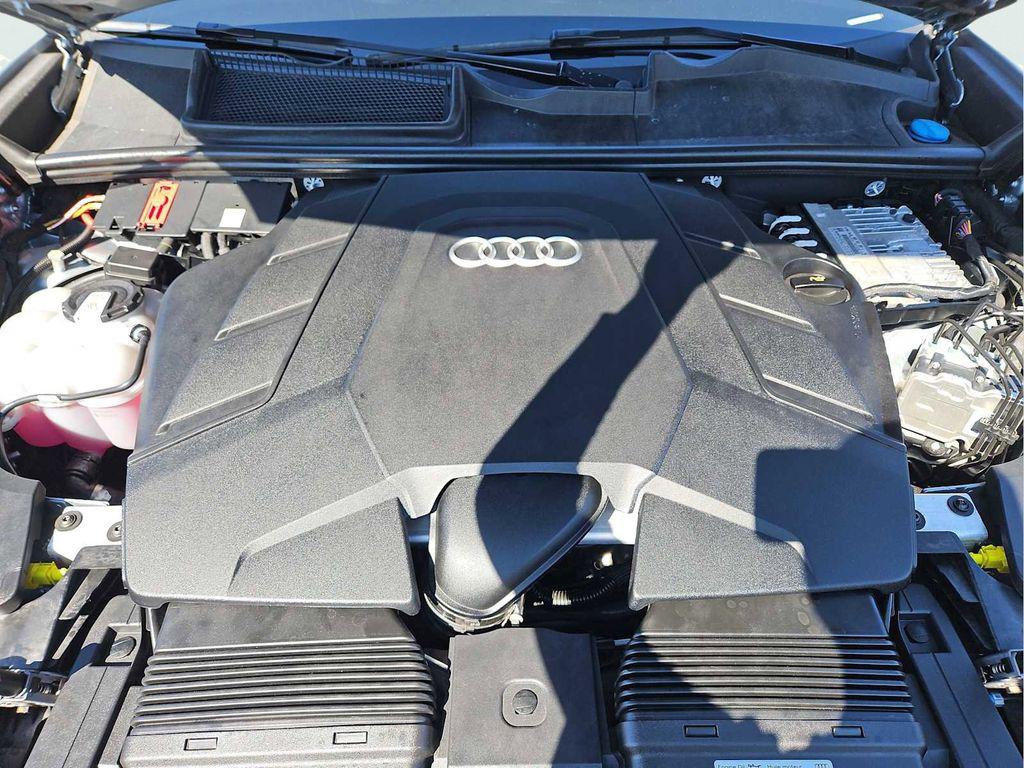 2025 Audi Q8 Premium - Photo 36
