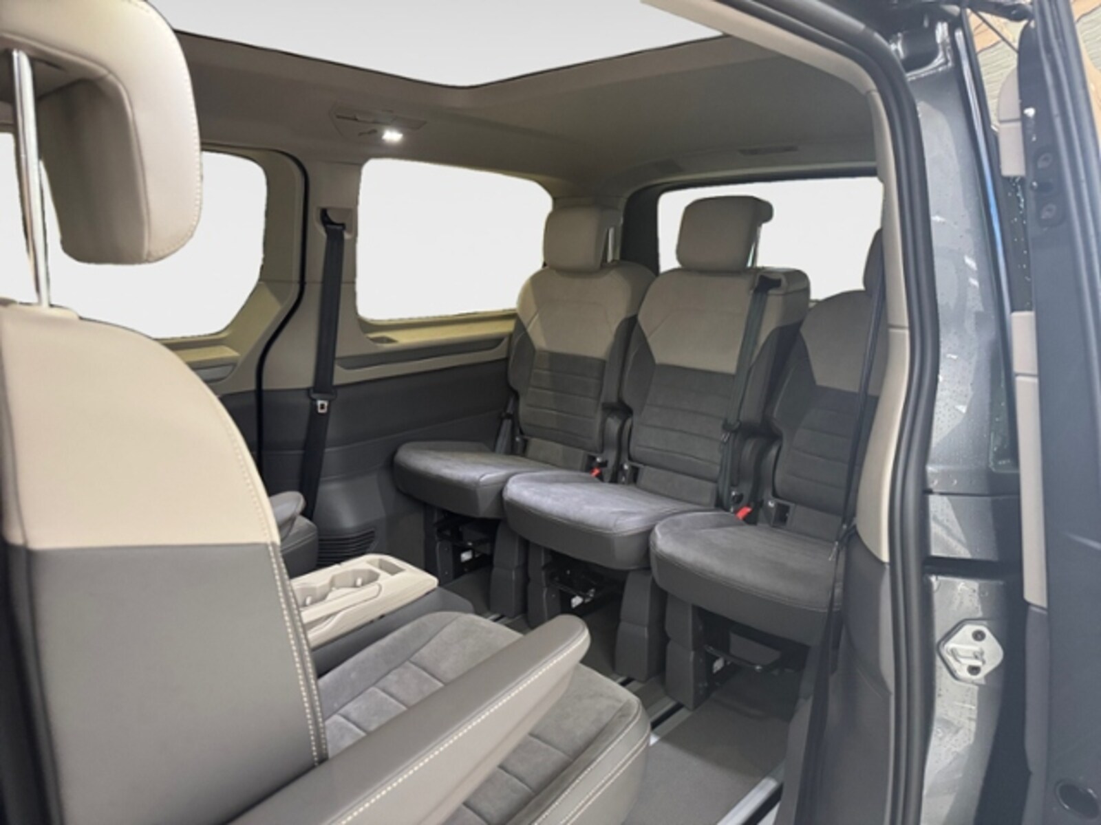 Volkswagen Multivan Langversion – Bild 9