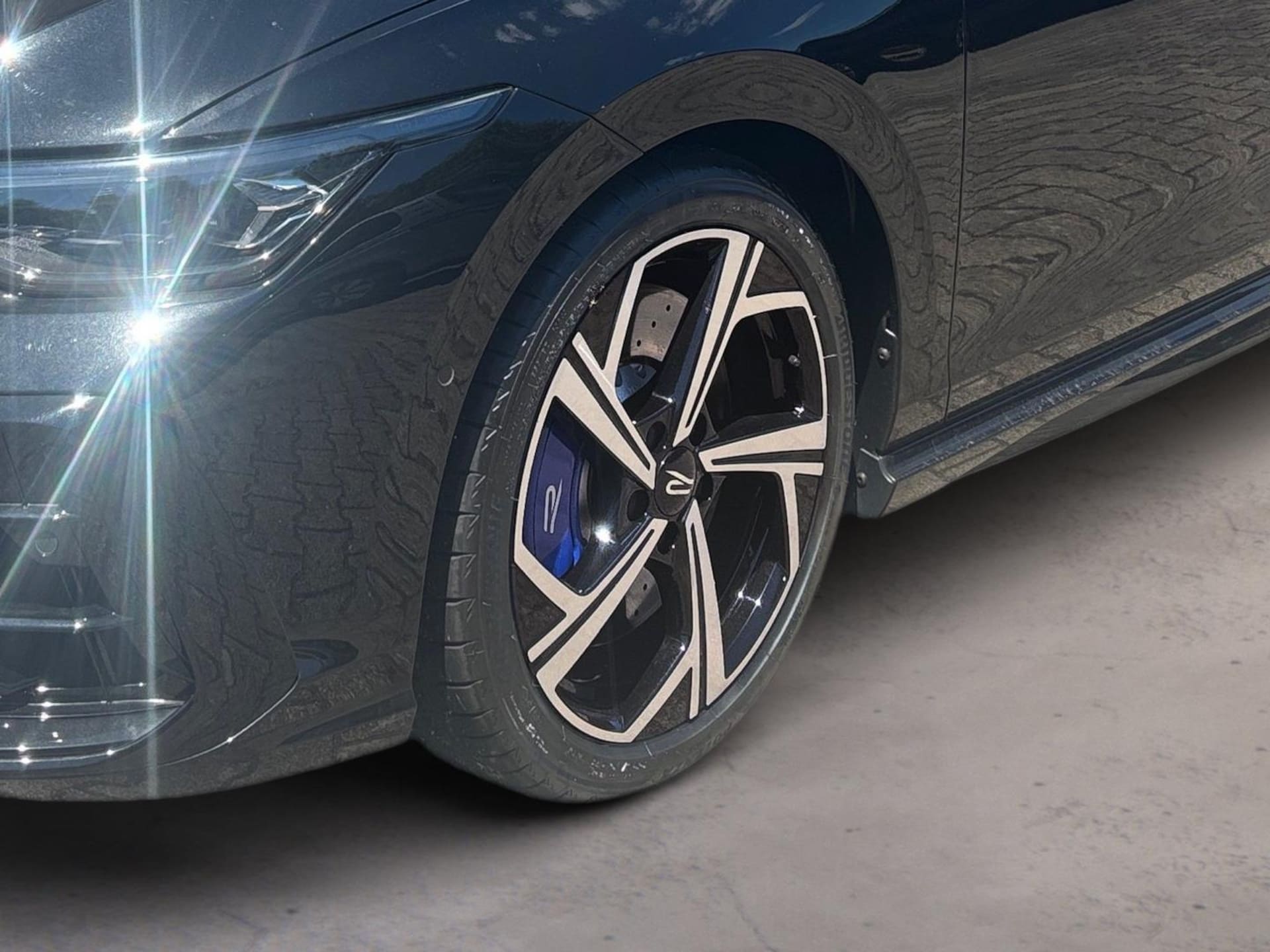 Volkswagen Golf R