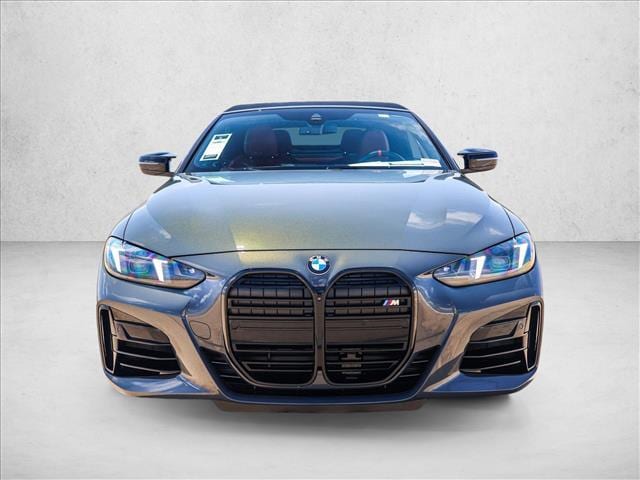 2025 BMW M440i