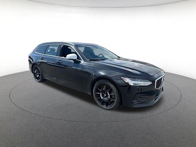 2018 Volvo V90