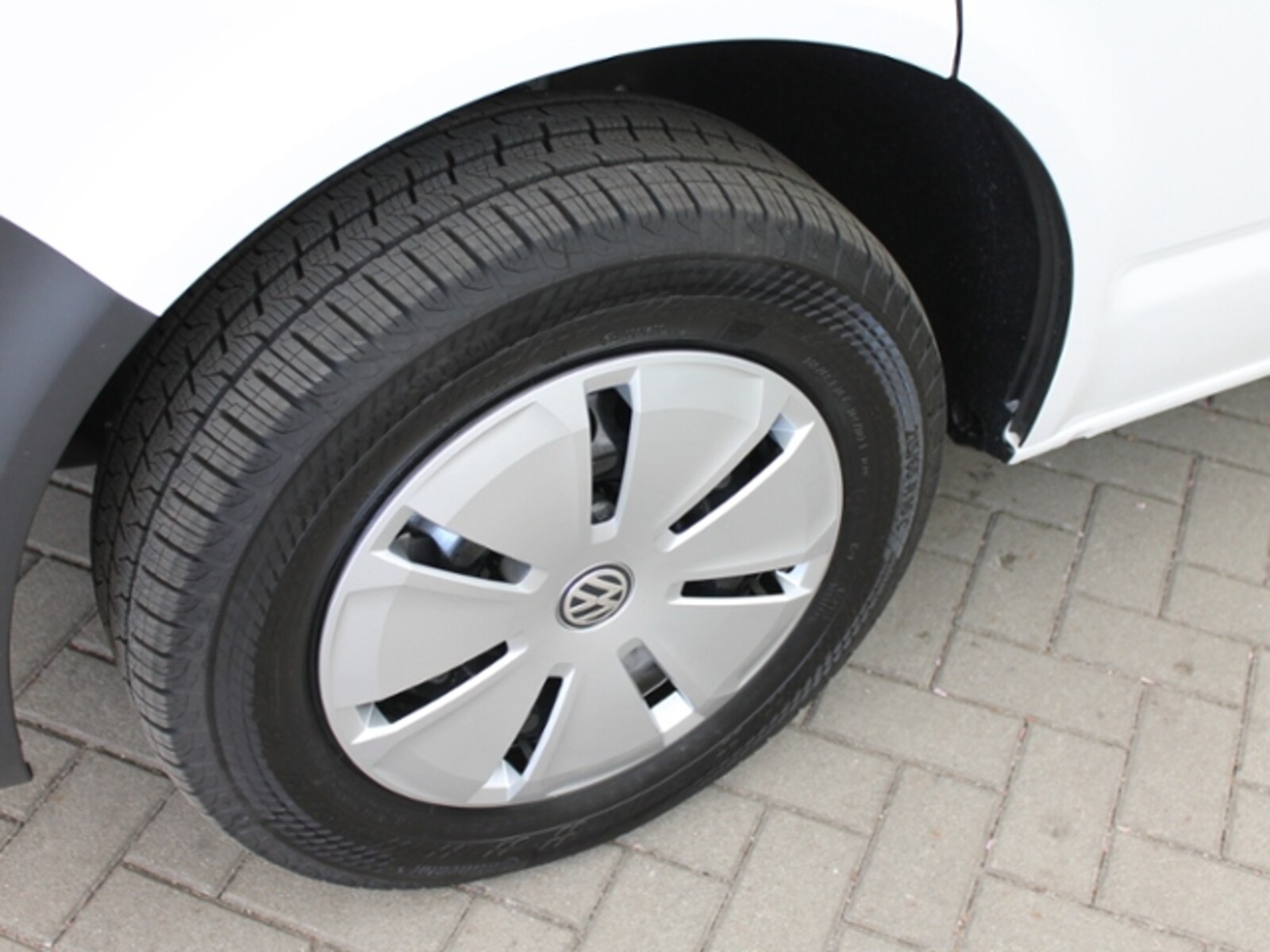 Volkswagen T6.1 Transporter Kasten kurzer Radstand – Bild 5