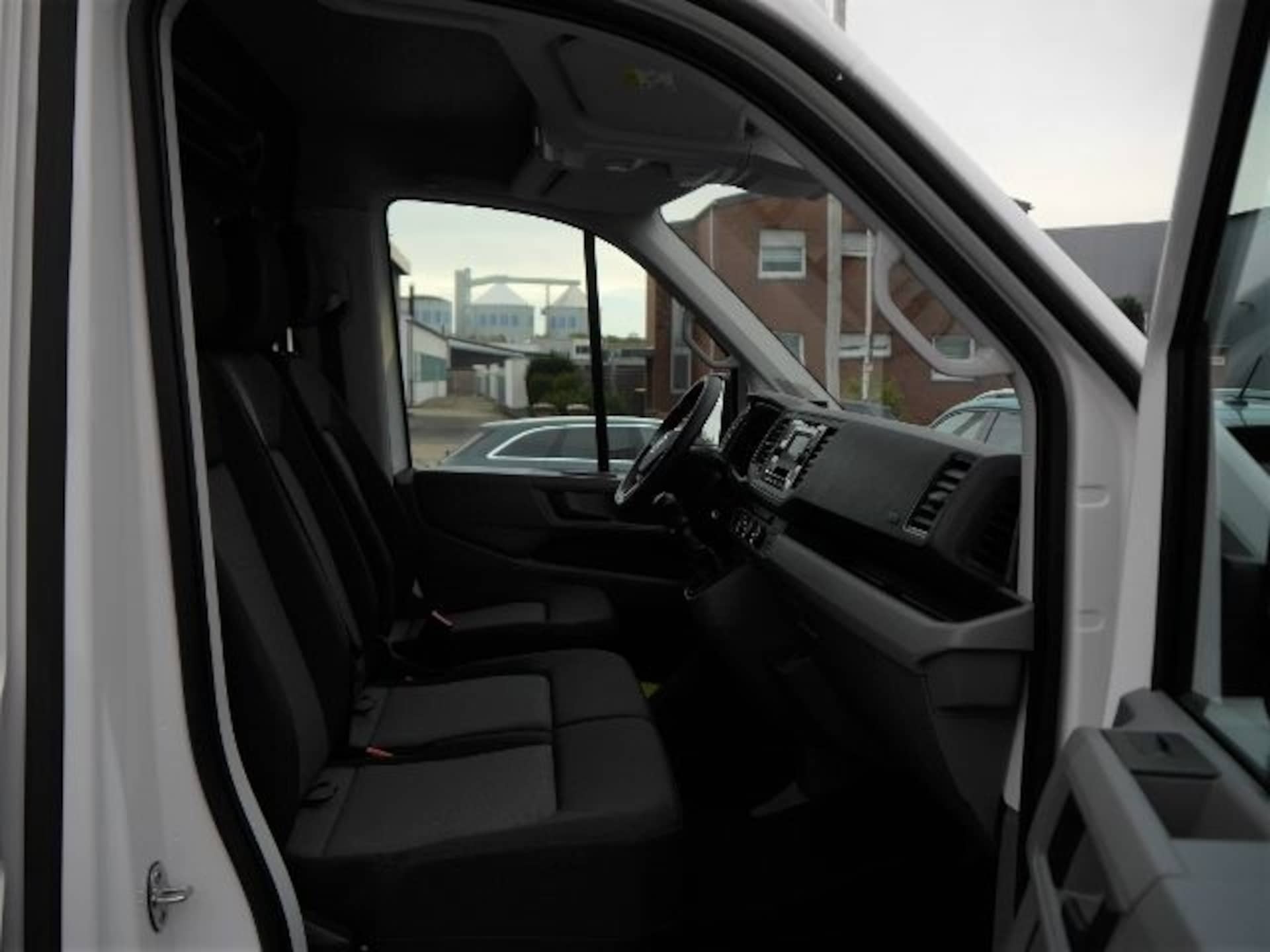 Volkswagen Crafter Kasten mittlerer Radstand