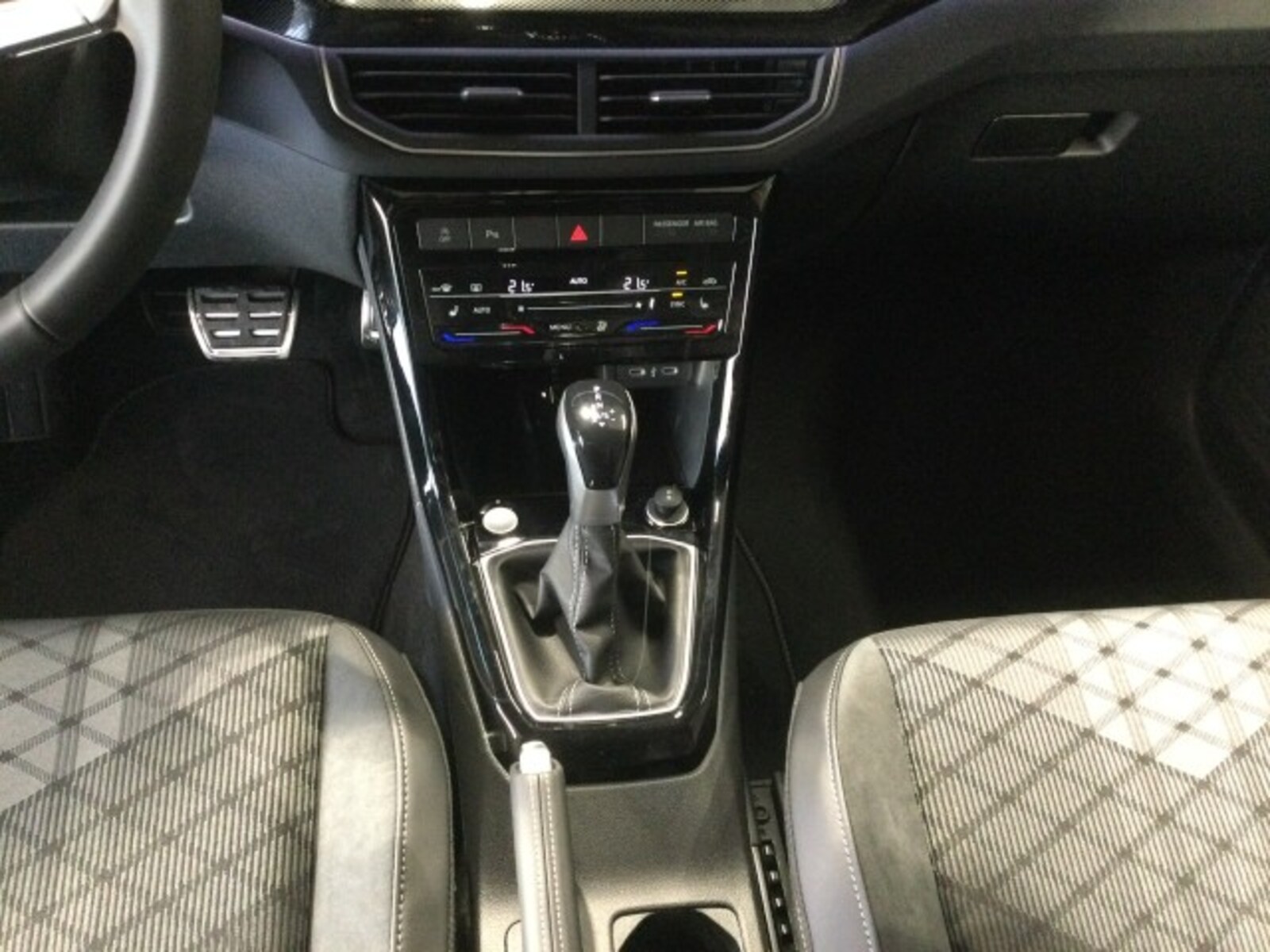 Volkswagen T-Cross – Bild 13