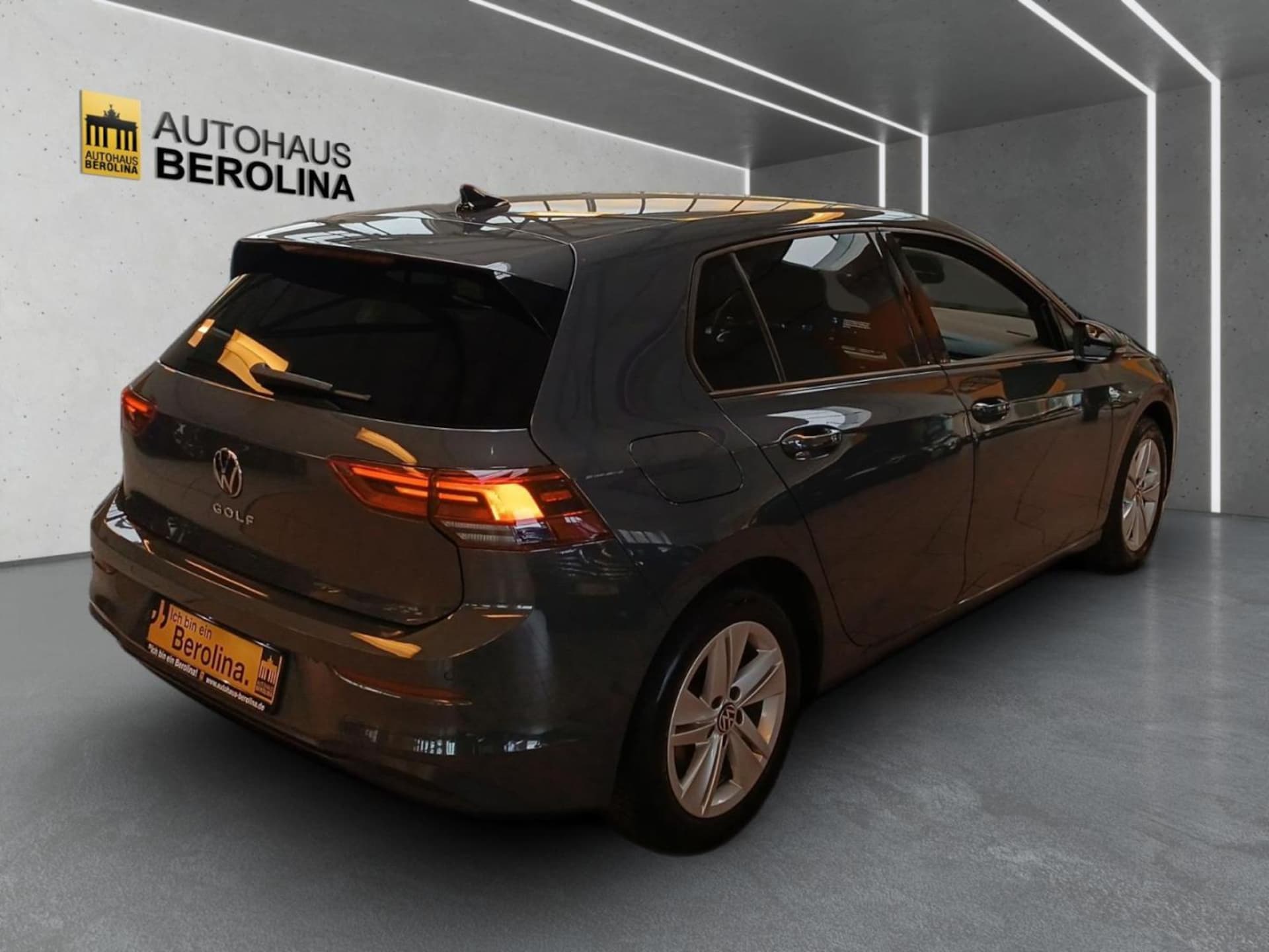 Volkswagen Golf Life