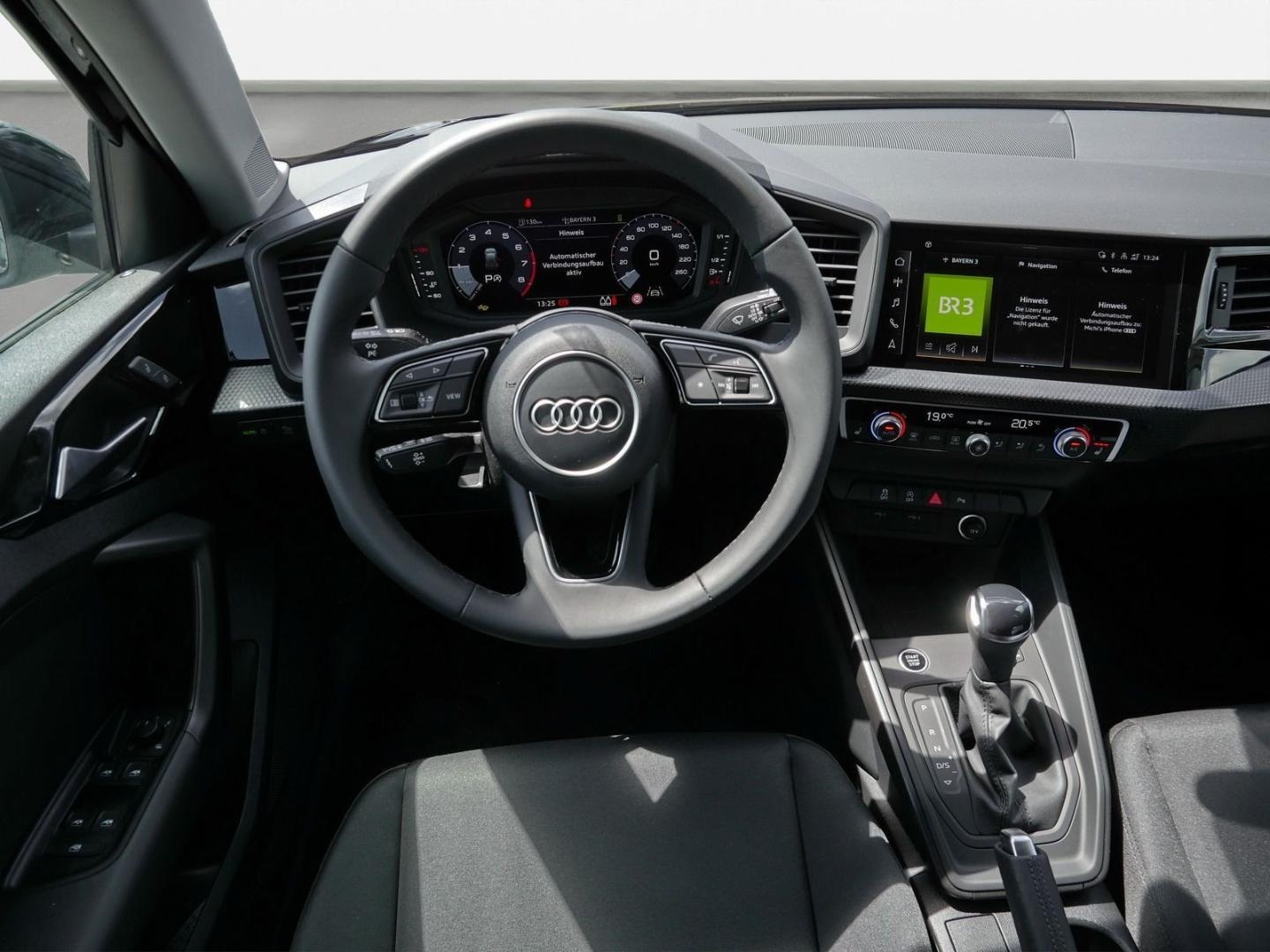Bild über Audi A1 Sportback advanced 25 TFSI S tronic - für weitere Informationen kontaktieren Sie den Audi Partner