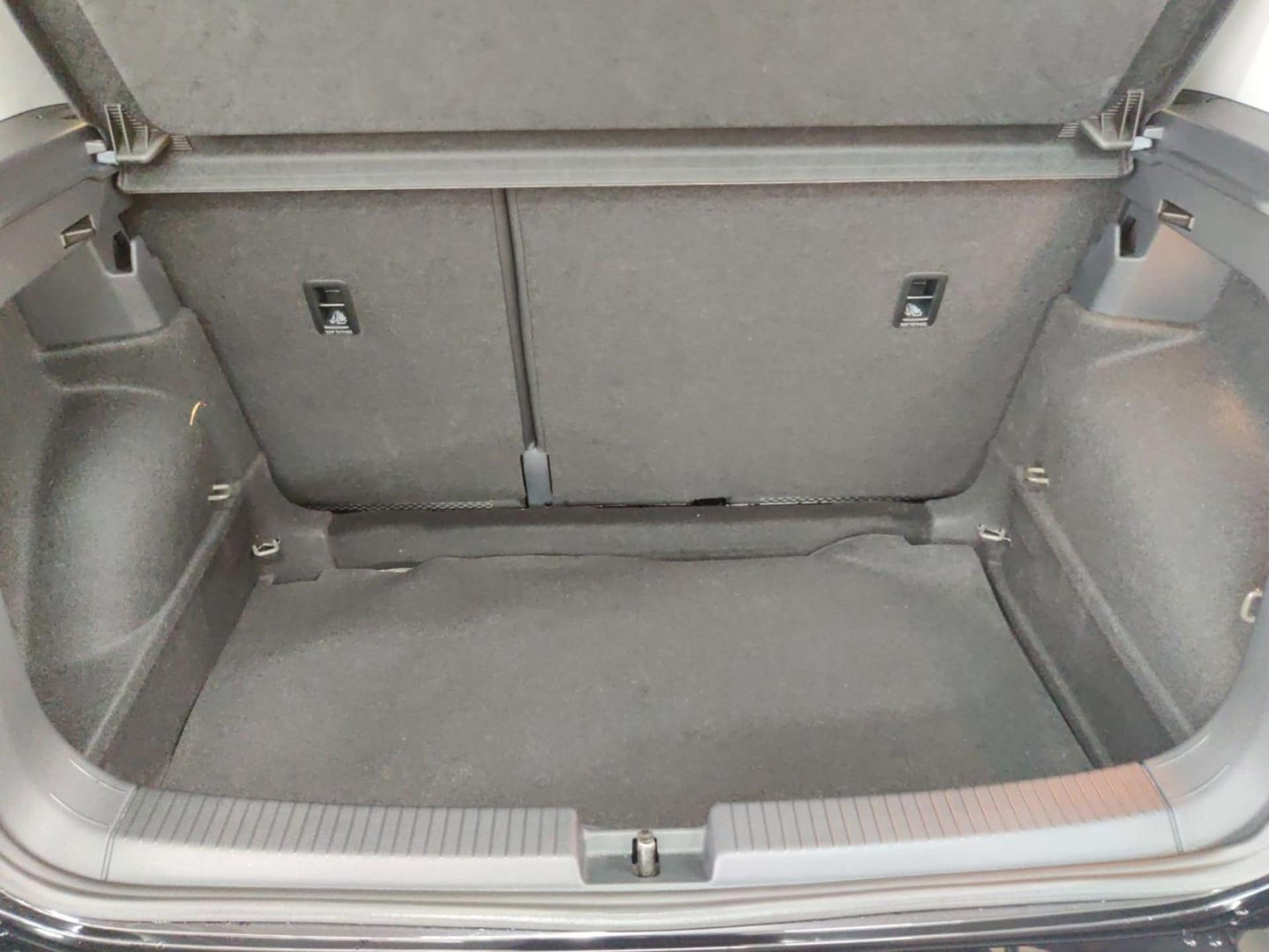 Volkswagen T-Cross Basis-Modell