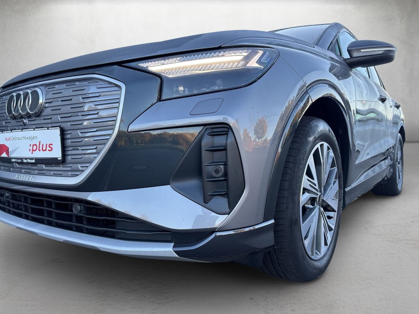 Bild über Audi Q4 e-tron 45 e-tron quattro - für weitere Informationen kontaktieren Sie den Audi Partner