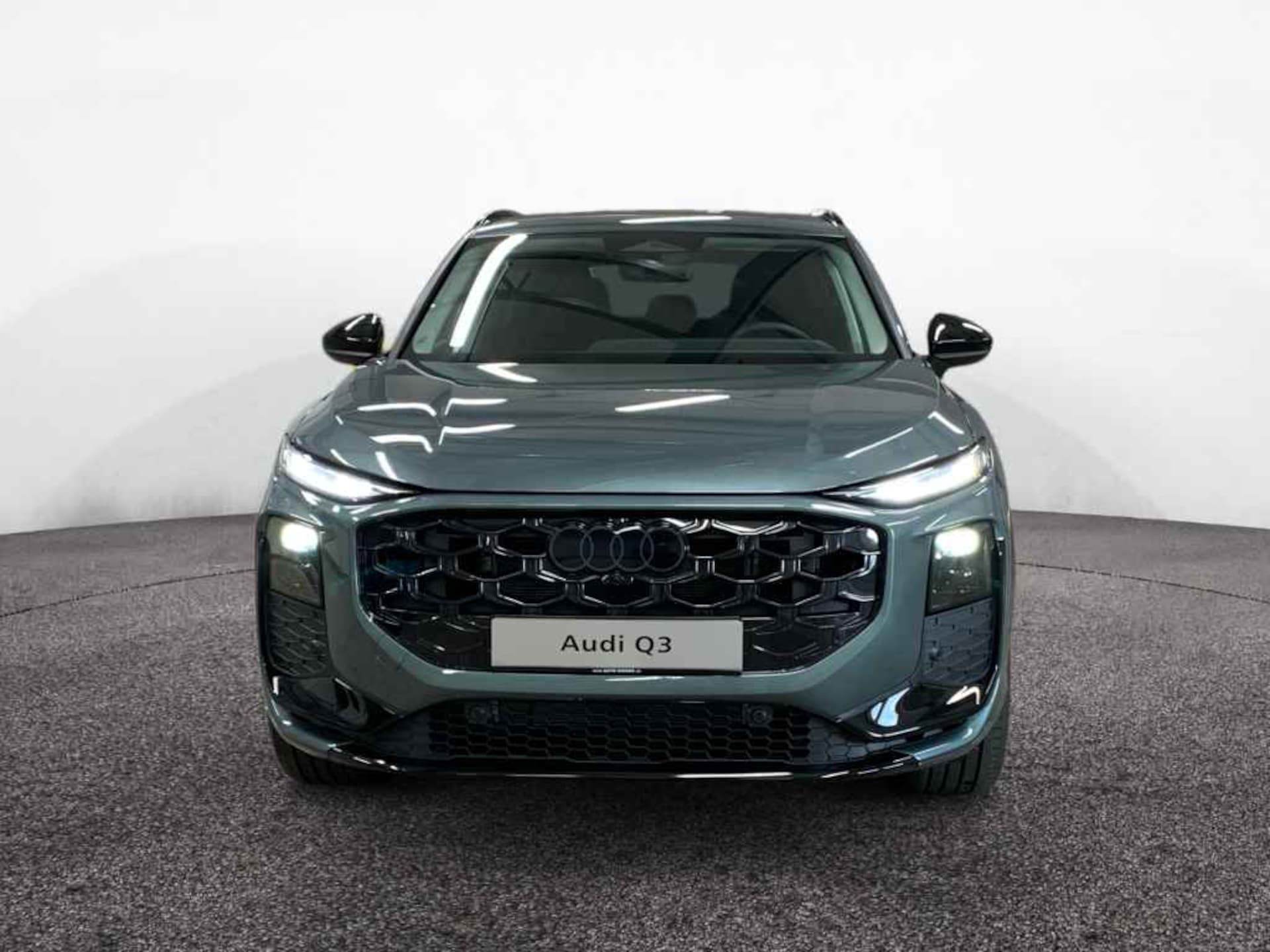 Audi Q3 SUV e-hybrid