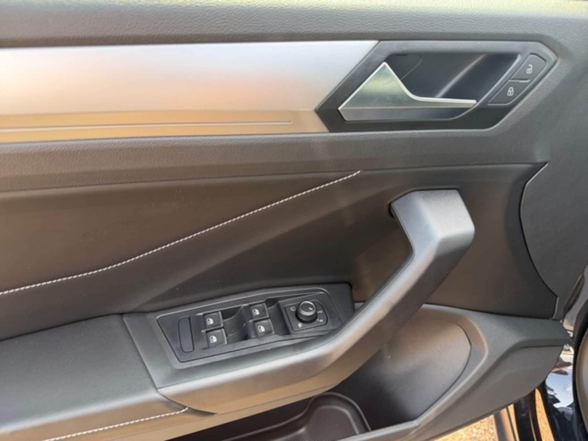 Volkswagen T-Roc Cabriolet Style